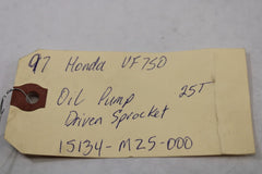 Oil Pump Driven Sprocket 25T 15134-MZ5-000 1997 Honda Magna VF750
