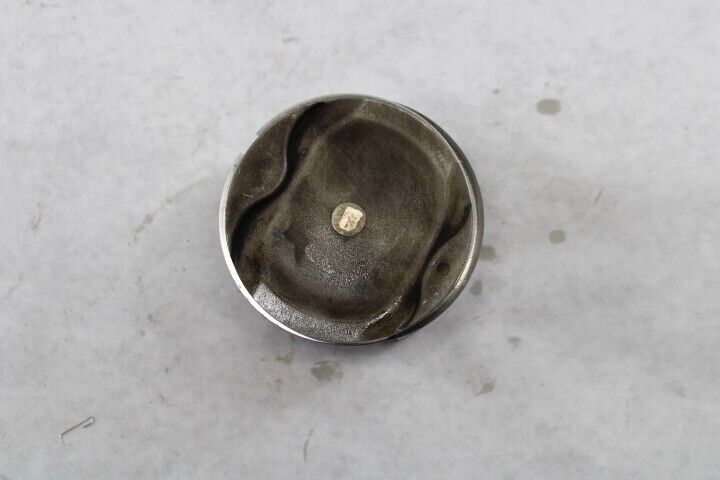 OEM Suzuki Motorcycle 2005 GSX1300R Hayabusa Piston O.E.M #12111-24F11-0F0