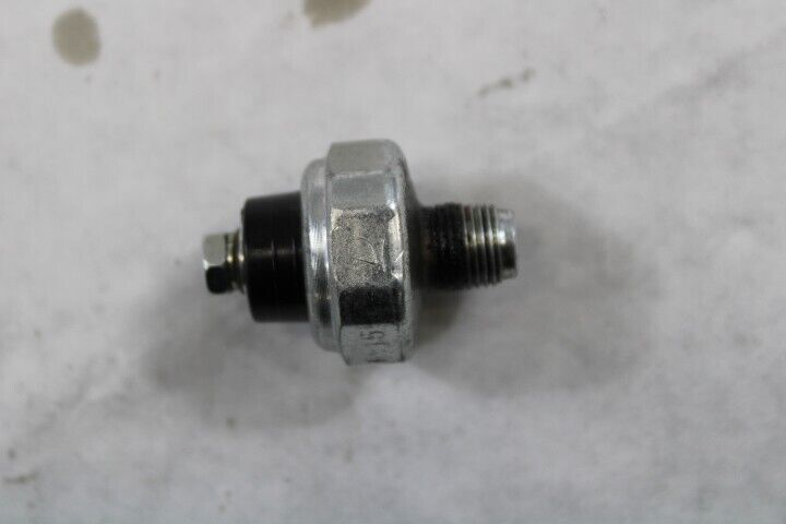 Oil Pressure Switch 37820-33D10 2006 Suzuki Boulevard C50