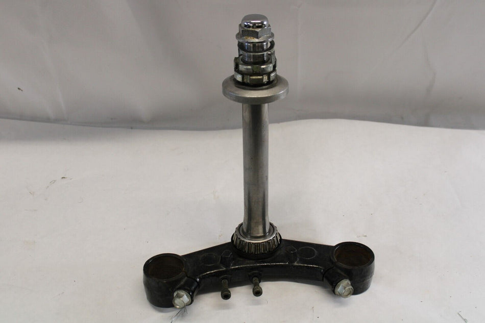 UNDER BRACKET (BOTTOM TREE) 1WG-23340-00-00 1994 YAMAHA FZR600R
