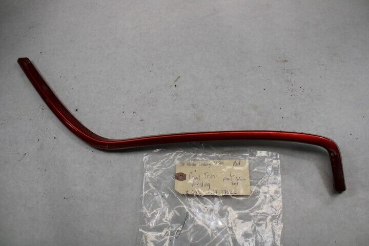 OEM Honda Motorcycle Cowl Trim Molding LEFT 1984 Goldwing GL1200A 64214-MG9-770Z