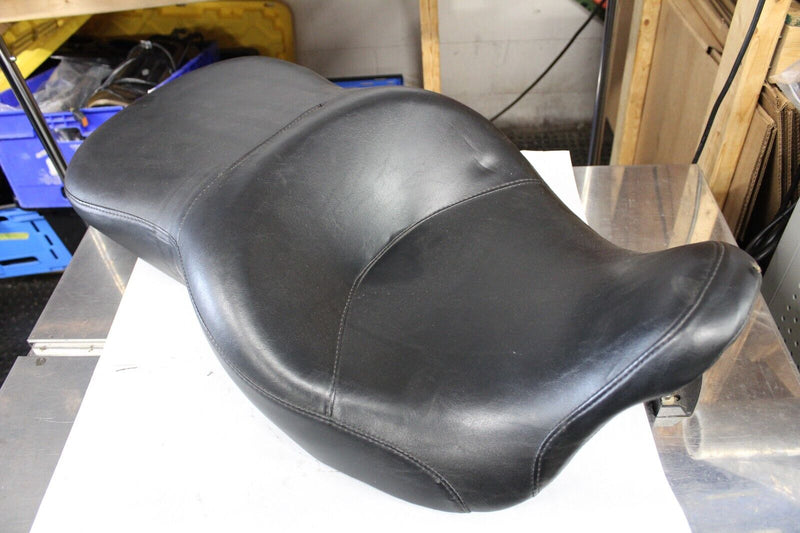 2 Up Seat Harley Davidson 52164-10 Small Rip