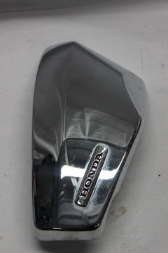 SIDE COVER RIGHT 83520-MEA-670 2005 Honda VTX1300S